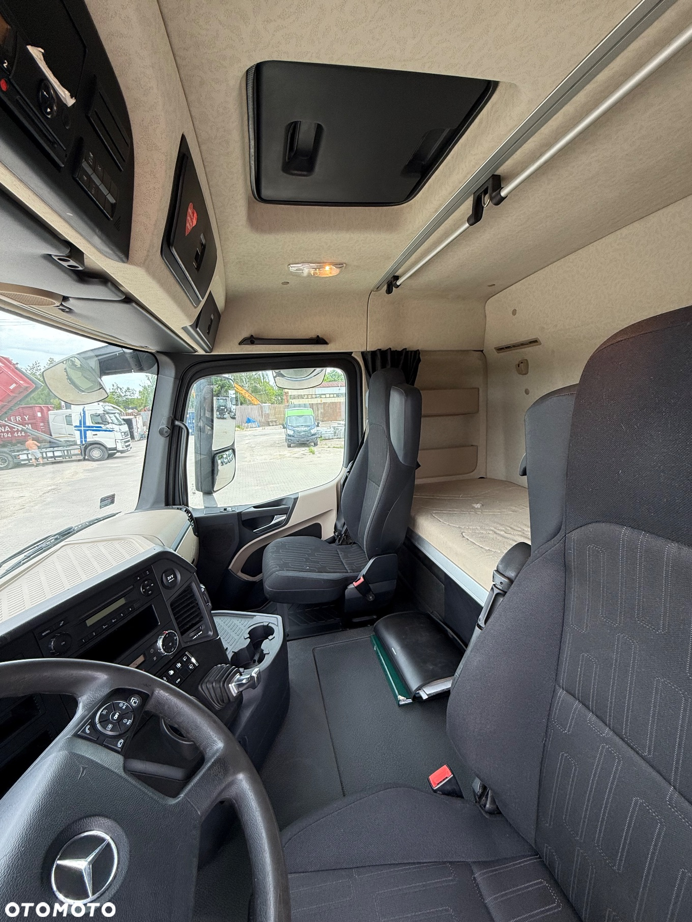 Mercedes-Benz Actros 2551 - 12