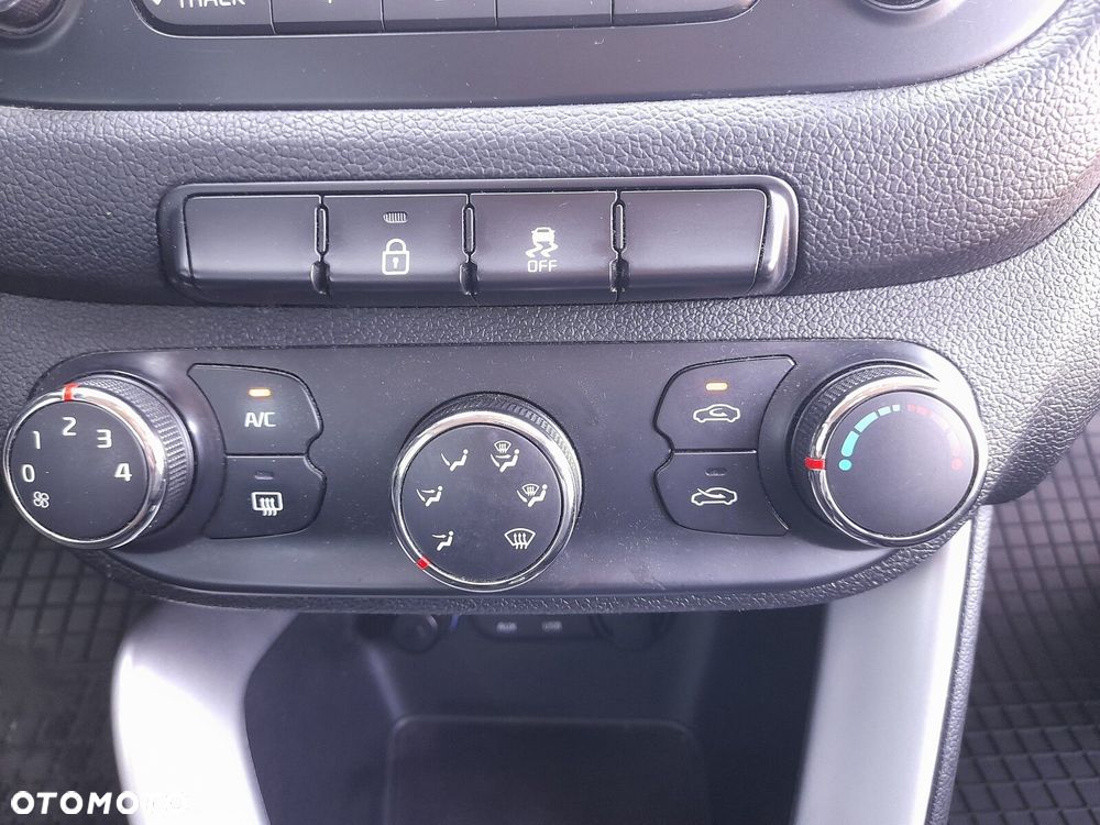 Kia Ceed 1.6 GDI M - 26