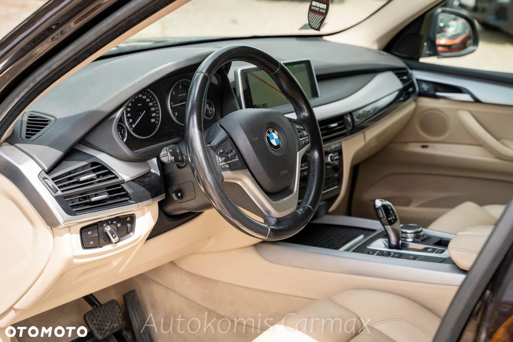 BMW X5 xDrive25d - 12