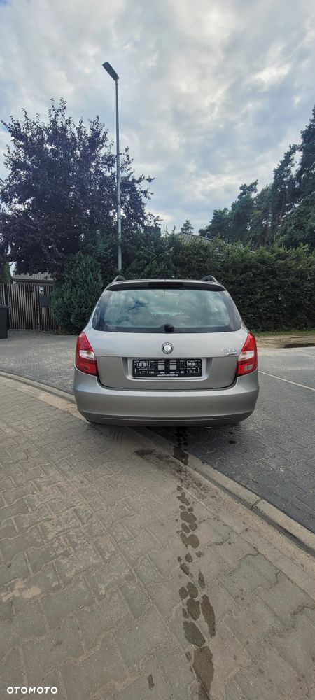 Skoda Fabia 1.2 HTP Elegance - 10