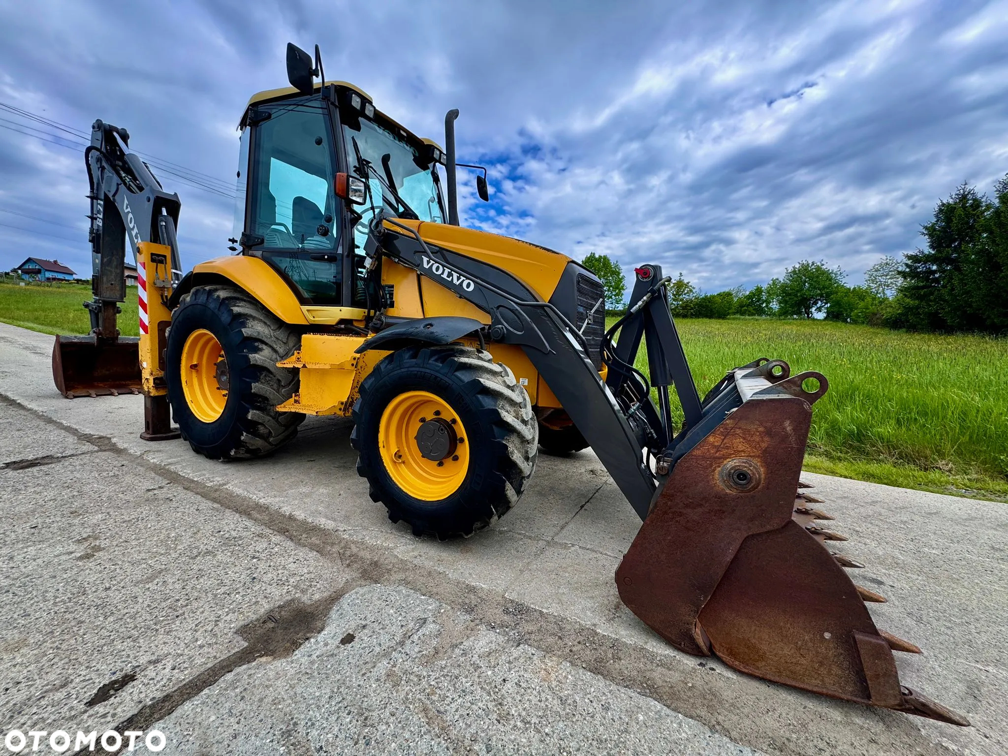 Volvo BL71* KOPARKO ŁADOWARKA VOLVO BL71** FINANSOWANIE* ZAMIANA* SKUP* KOPARKO ŁADOWARKA JCB 3CX /// JCB 4CX/// CASE 580SR/// CASE 695 /// CAT 428E// - 4