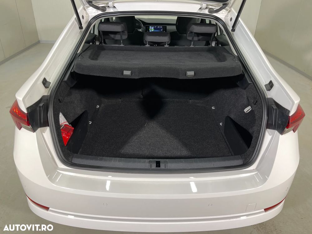 Skoda Octavia 2.0 TDI Ambition - 13