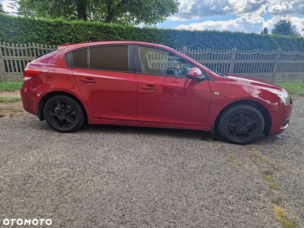 Chevrolet Cruze - 9