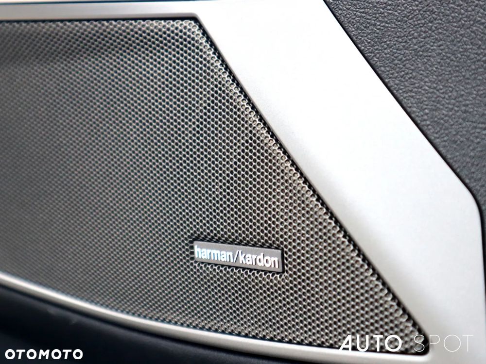 BMW M3 M Competition xDrive sport - 17
