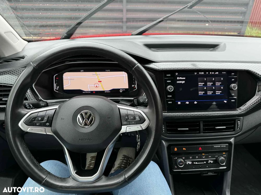 Volkswagen T-Cross - 3