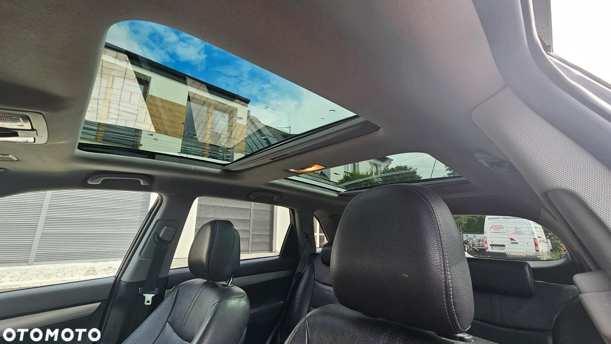 Kia Sorento - 10