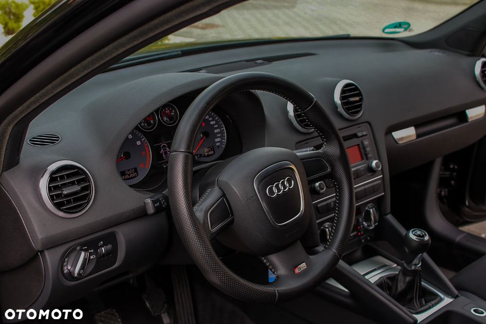 Audi A3 1.8 TFSI Sportback S line Sportpaket (plus) - 31