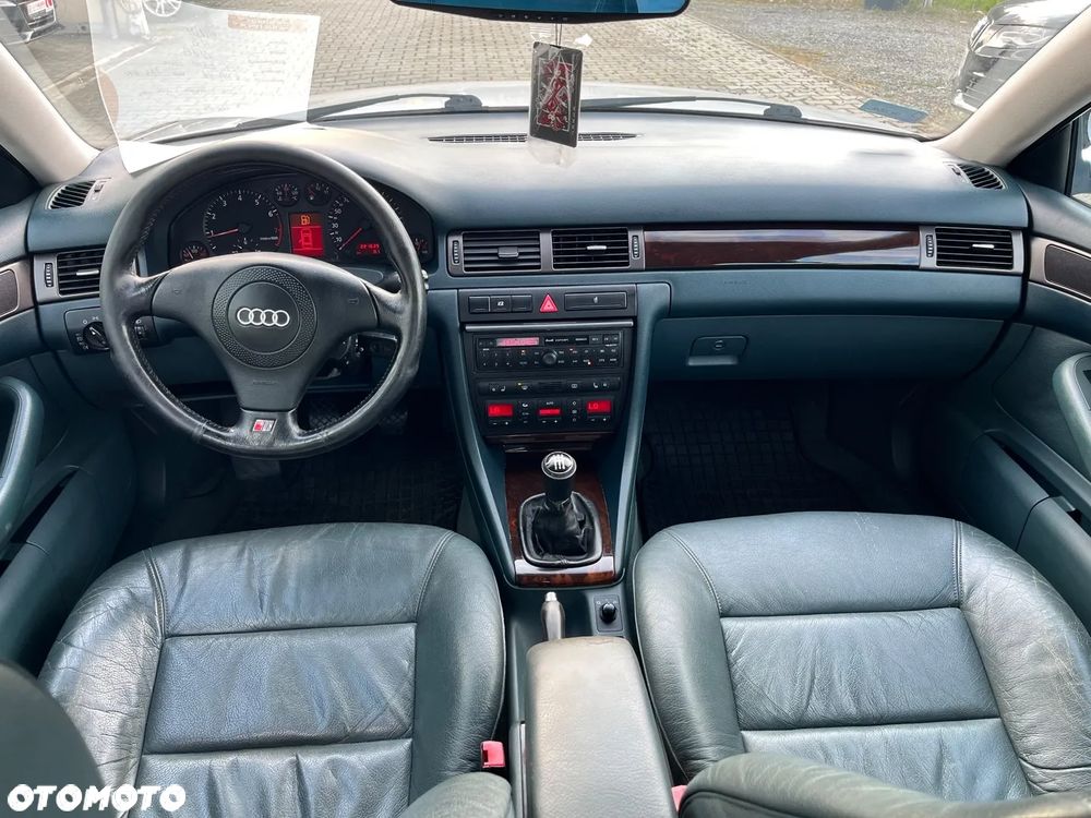 Audi A6 Limousine 2.8 - 5