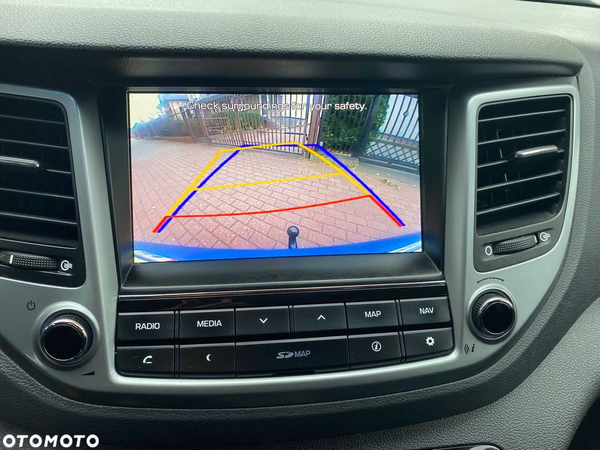 Hyundai Tucson 1.6 GDI BlueDrive Comfort 2WD - 13