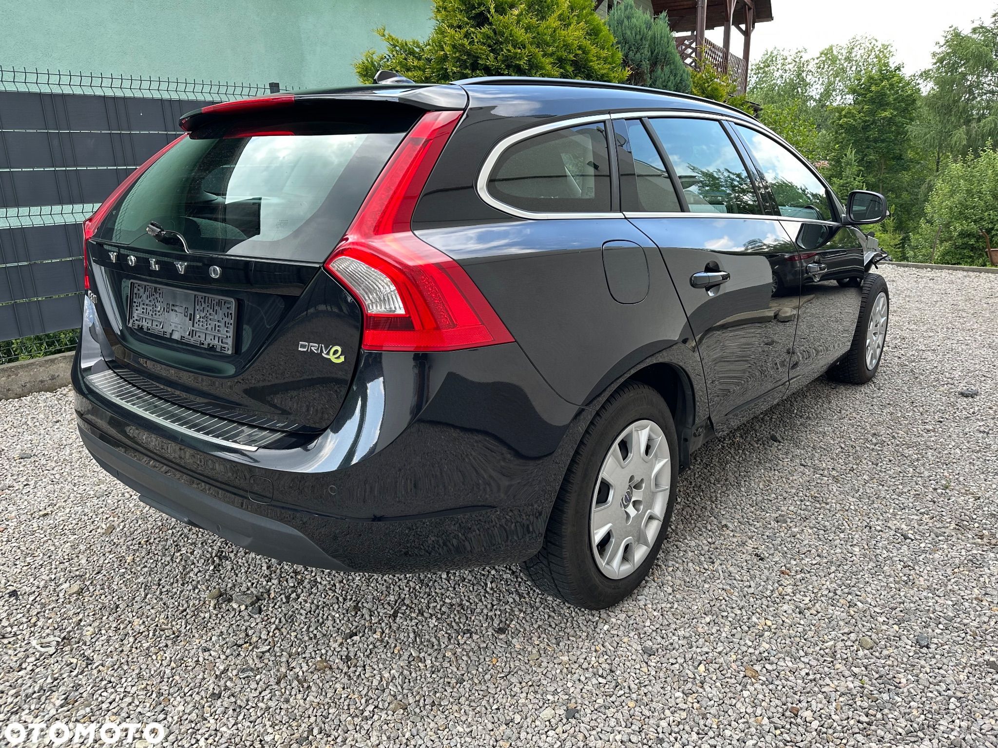 Volvo V60 D2 Momentum - 1
