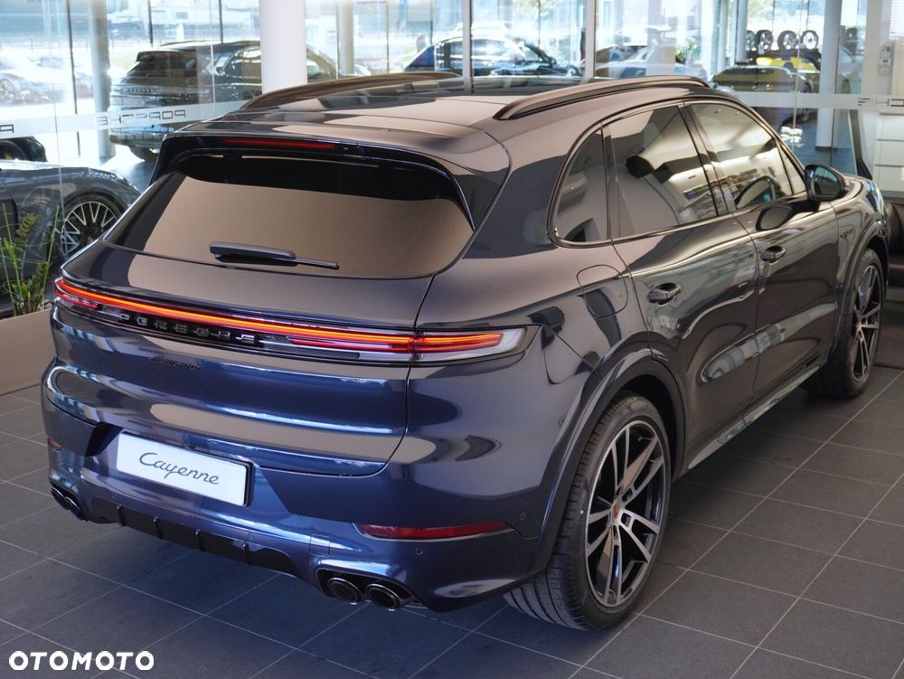 Porsche Cayenne E-Hybrid PHEV Black Edition - 16