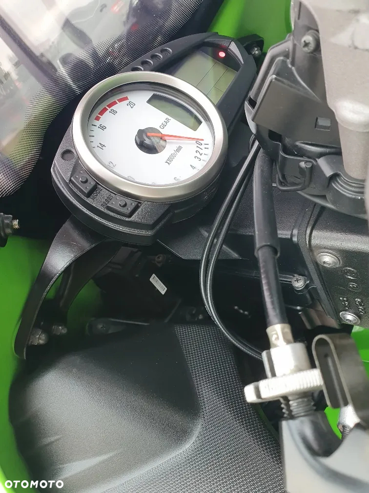 Kawasaki Ninja - 16