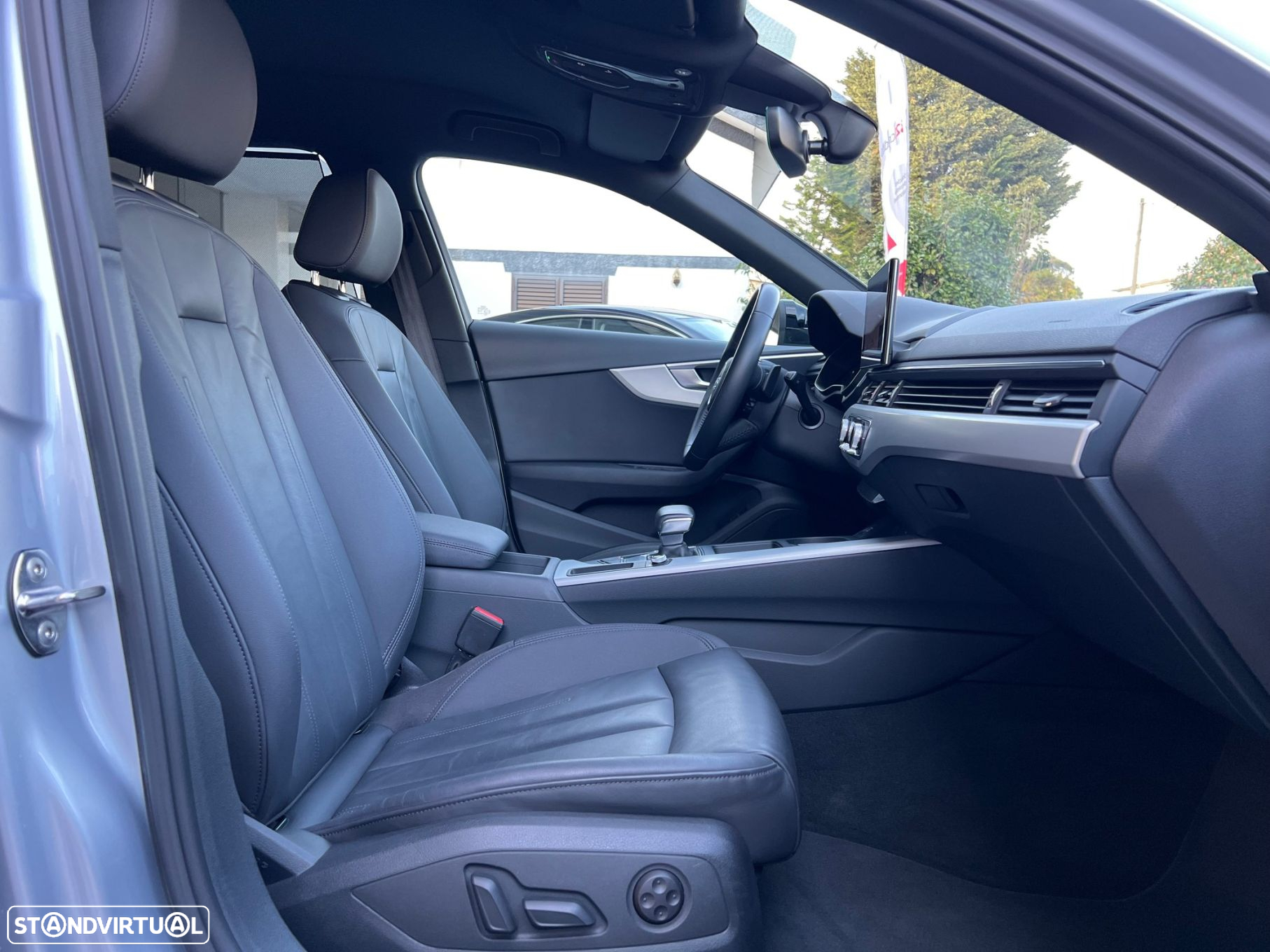Audi A4 Avant 35 TDI S line S tronic - 21