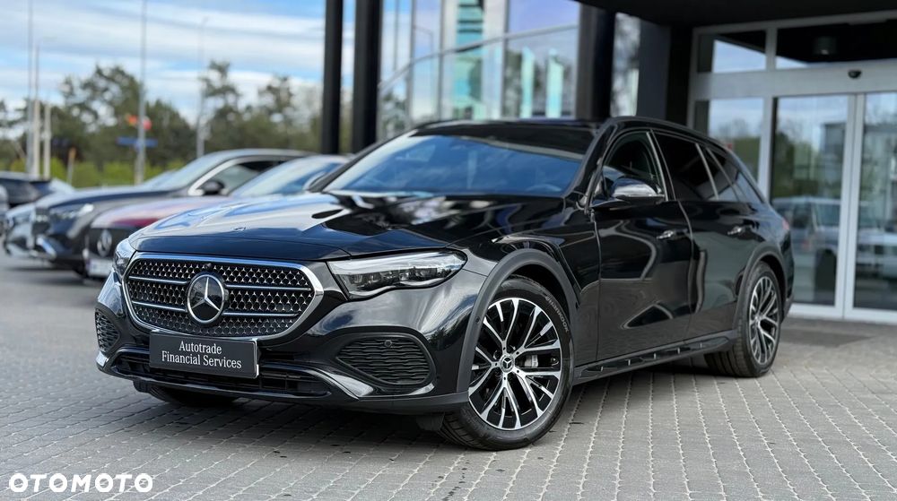 Mercedes-Benz Klasa E 300 de PHEV 4-Matic All-Terrain Avantgarde 9G-Tronic - 3