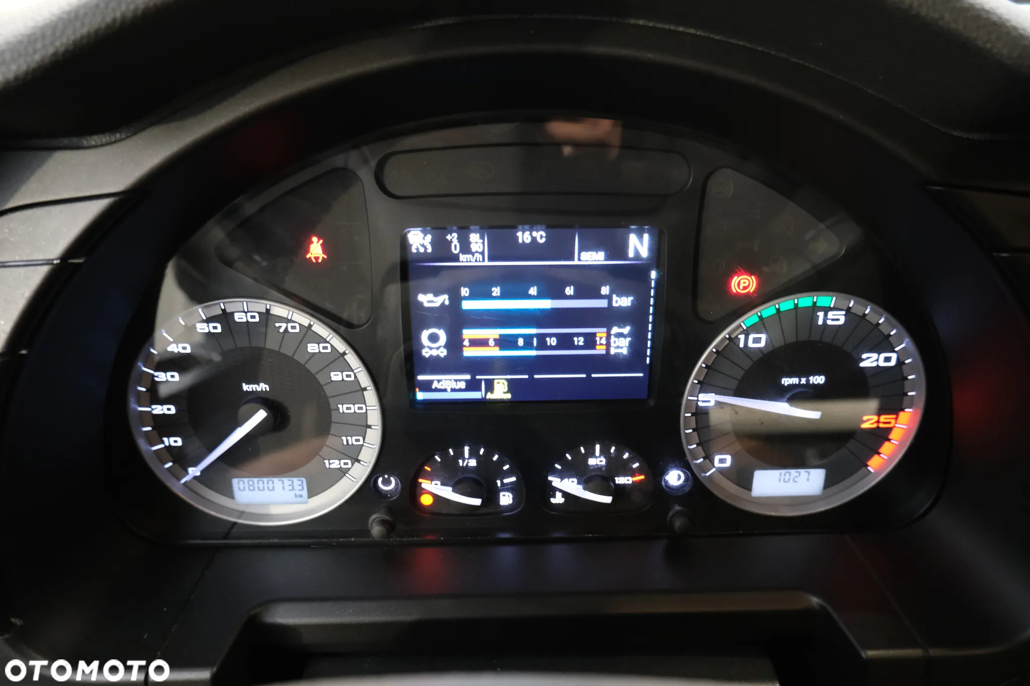 Iveco AS 440 S49 S-Way - 8