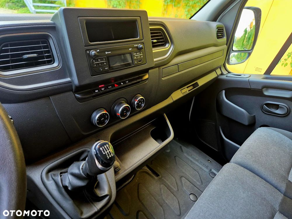 Renault Master - 16