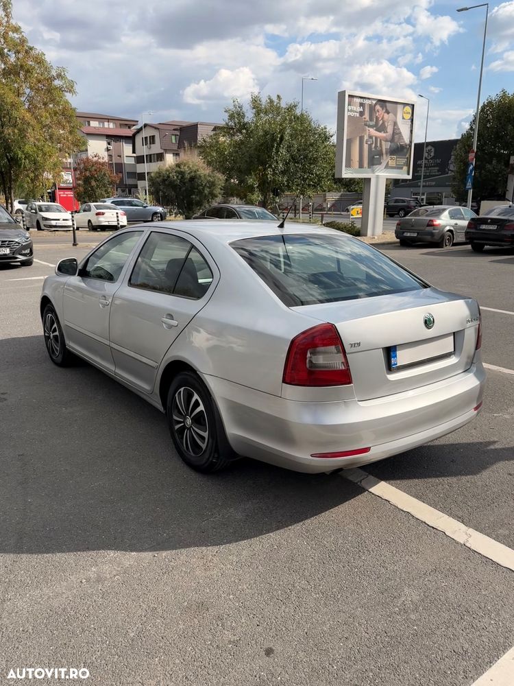 Skoda Octavia 1.6 TDI Ambiente - 4