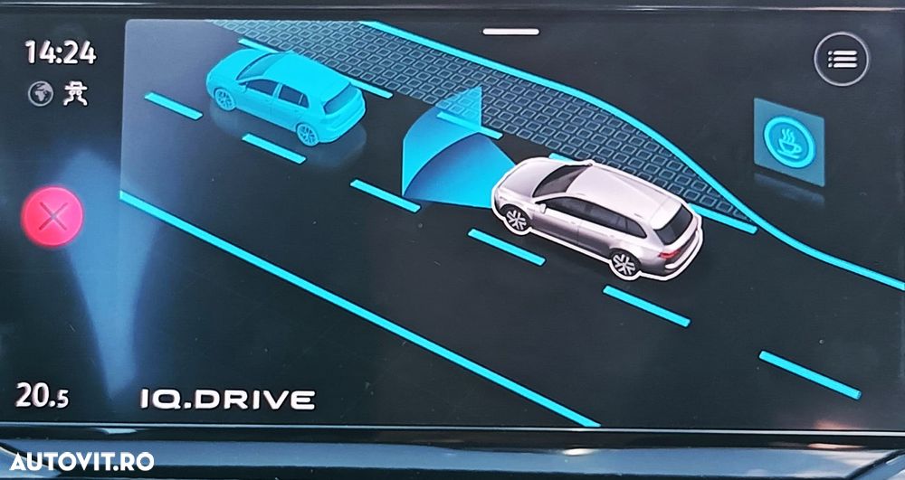 Volkswagen Golf 1.5 TSI ACT Life - 7