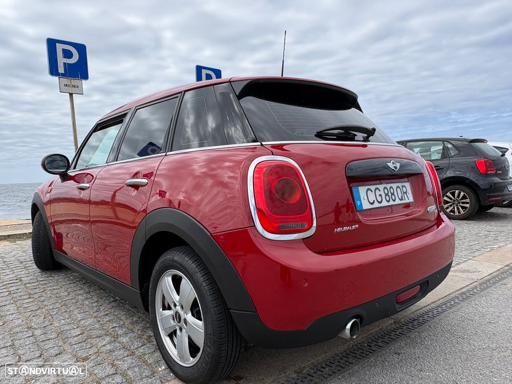 MINI 5 Portas Cooper D - 8