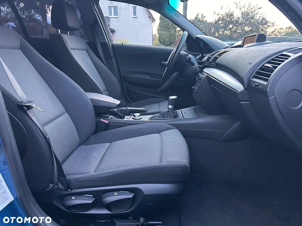 BMW Seria 1 116i - 19