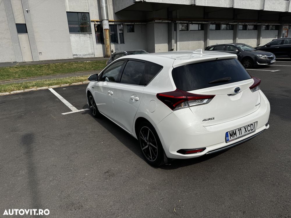 Toyota Auris - 3
