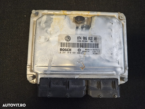 Calculator motor VW T4 2.5 TDI 074906018AH, 0281010681