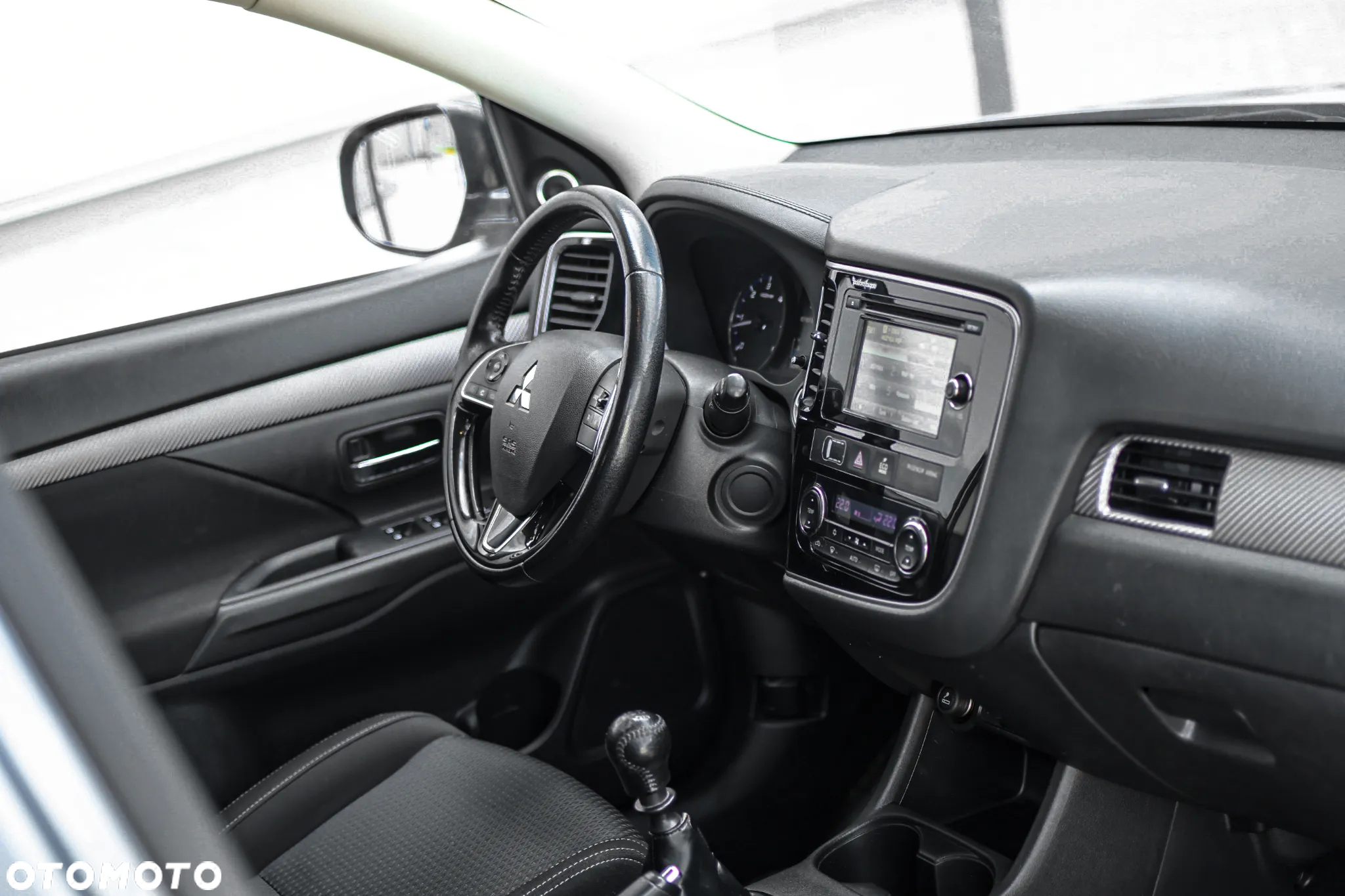 Mitsubishi Outlander 2.2 DID Intense + 4WD - 10