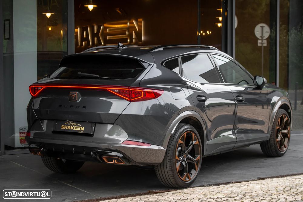 Cupra Formentor VZ 1.4 e-Hybrid DSG - 4