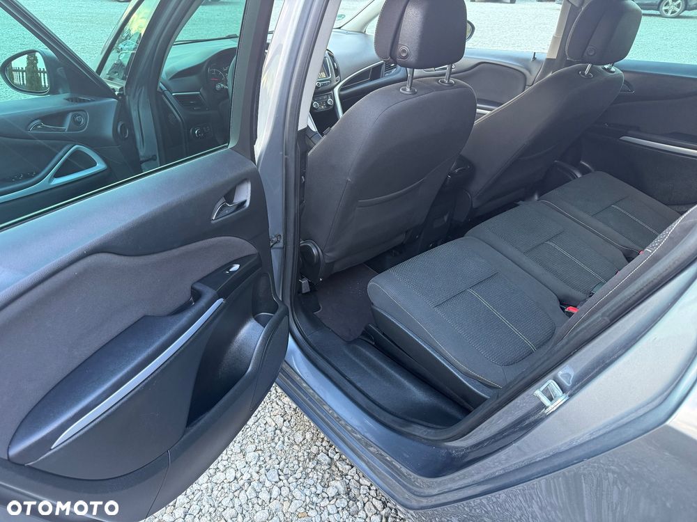 Opel Zafira - 19