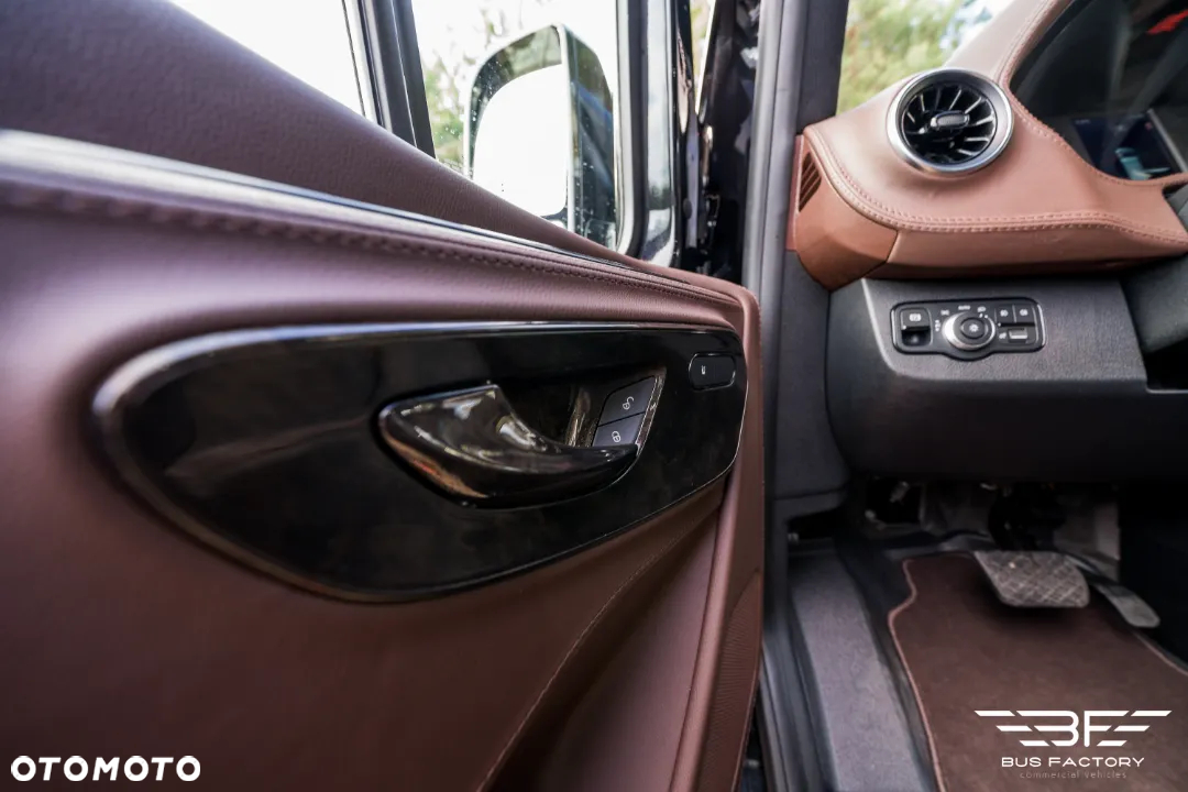 Mercedes-Benz Sprinter - 18