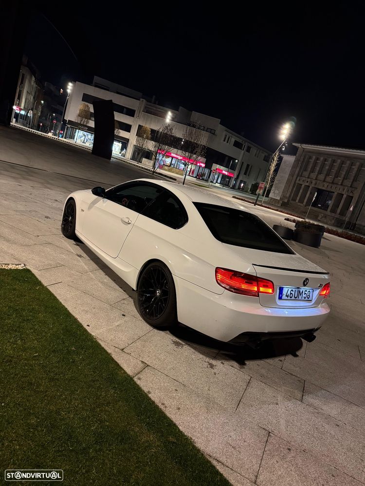 BMW 320 d Coupe - 1