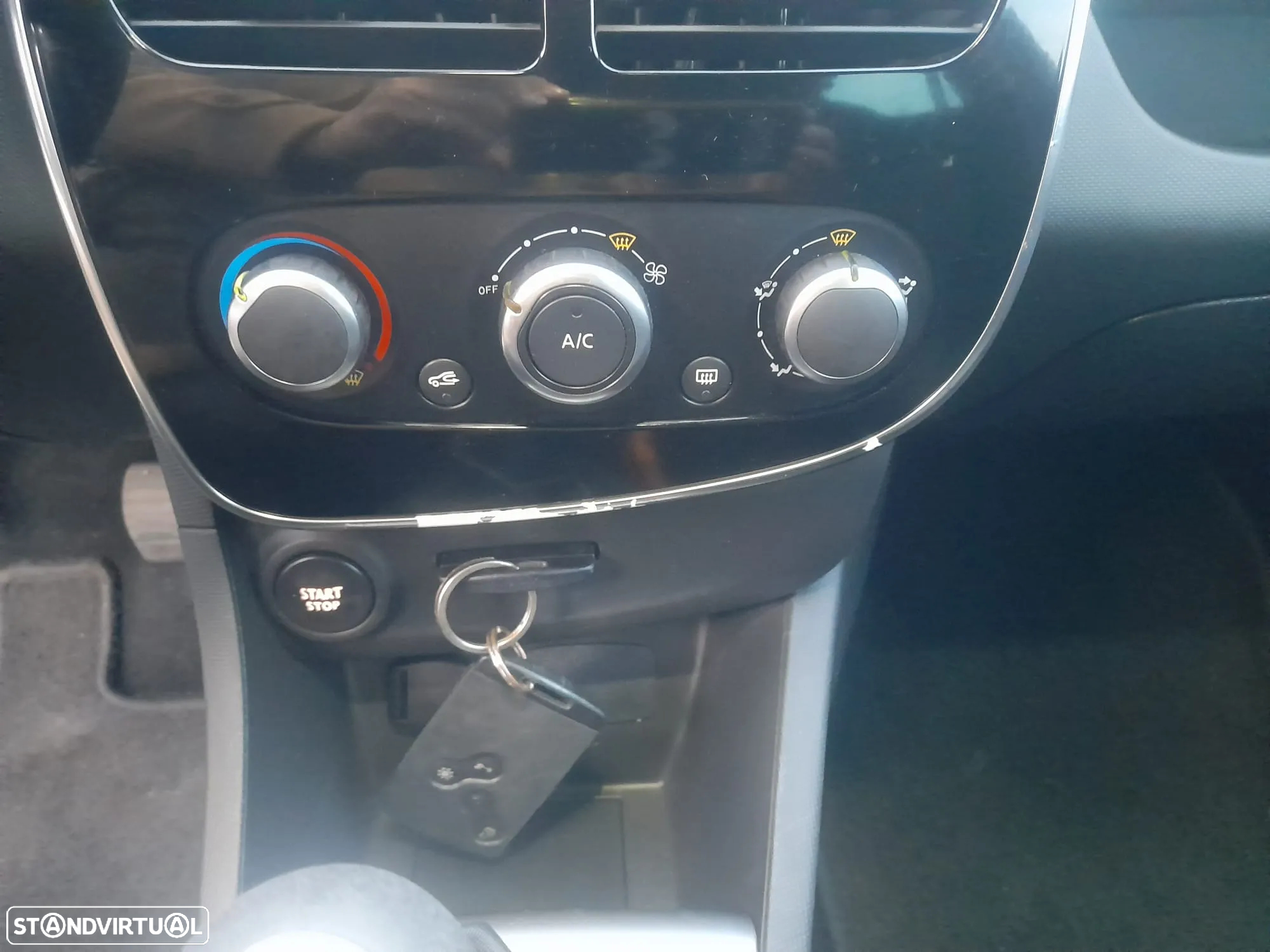 Renault Clio Sport Tourer (Energy) dCi 90 Start & Stop INTENS - 7