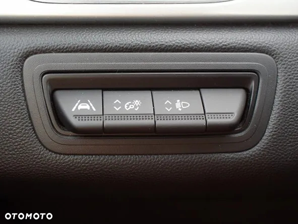Renault Captur 1.3 TCe mHEV Intens EDC - 25