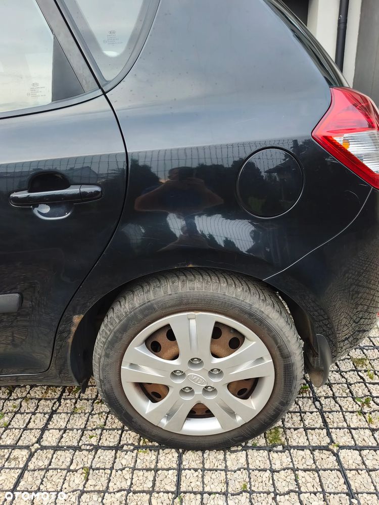 Kia Ceed 1.6 Comfort + - 13