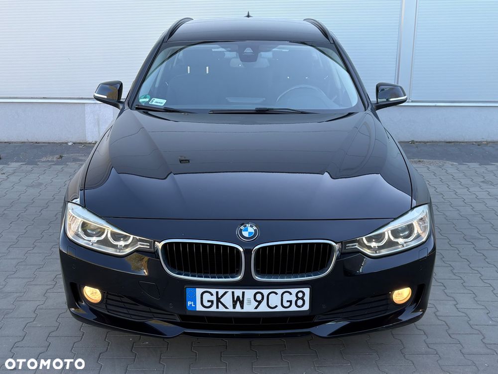 BMW Seria 3 320d Efficient Dynamics Edition Blue Perf Sport Line - 8