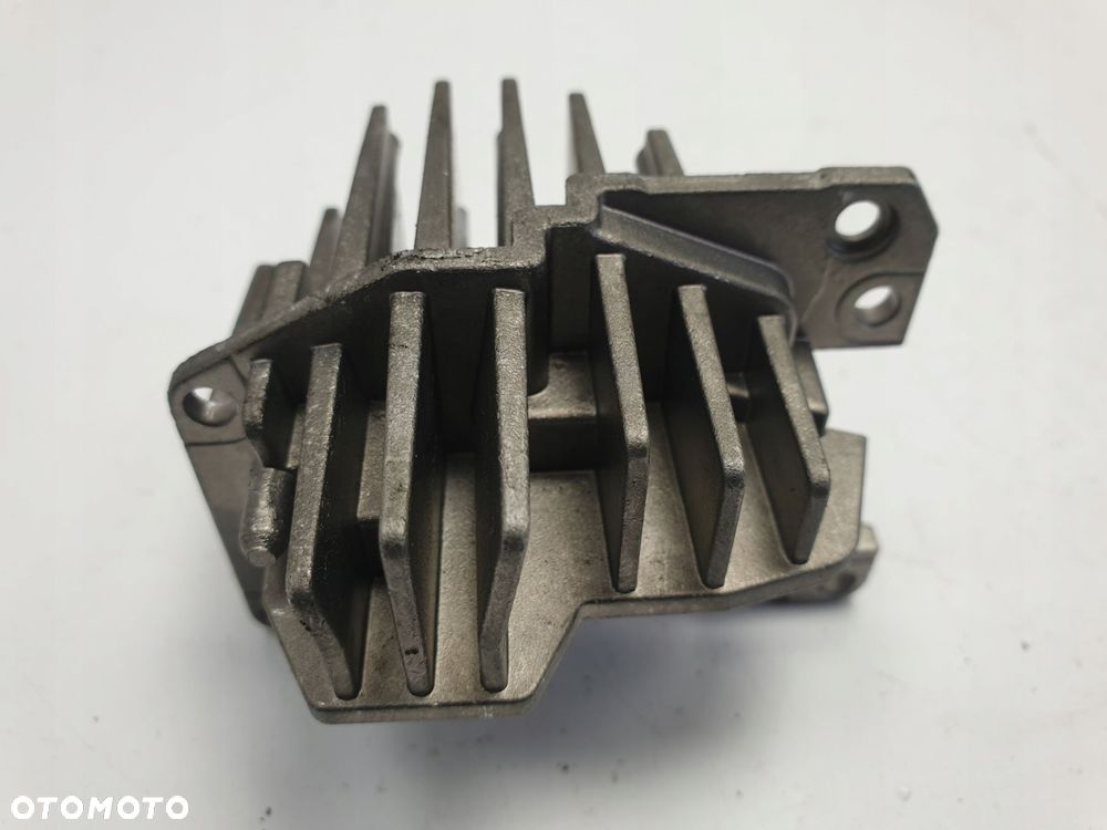 PRZETWORNICA Jeż Mercedes A205 W205 G160528 Moduł - 1