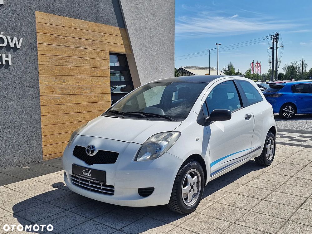 Toyota Yaris 1.0 VVT-i - 2