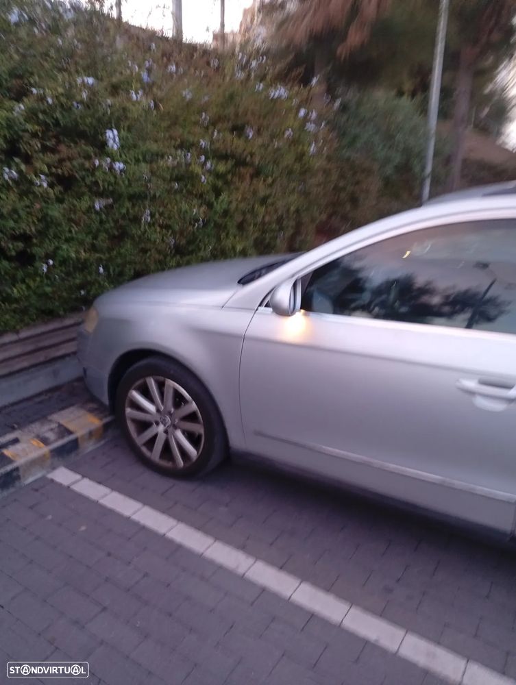 VW Passat Variant 2.0 TDi Confortline - 18