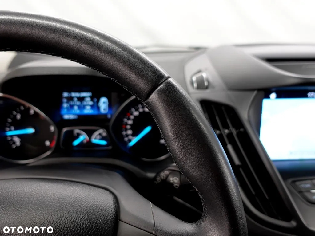 Ford Kuga 2.0 TDCi AWD Titanium - 21