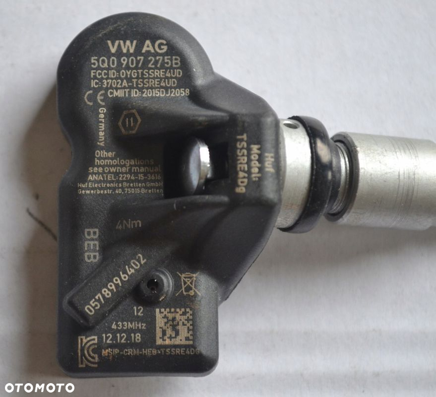 CZUJNIKI CIŚNIENIA TPMS AUDI VW 5Q0907275B x4szt C-339 - 3