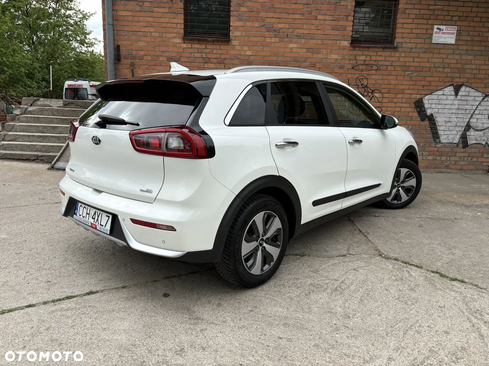 Kia Niro 1.6 GDI 2WD Vision - 13