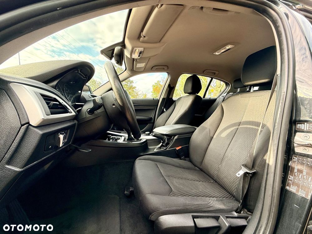 BMW Seria 1 116d - 11