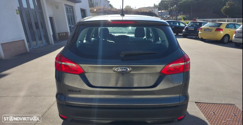 Ford Focus SW - 2