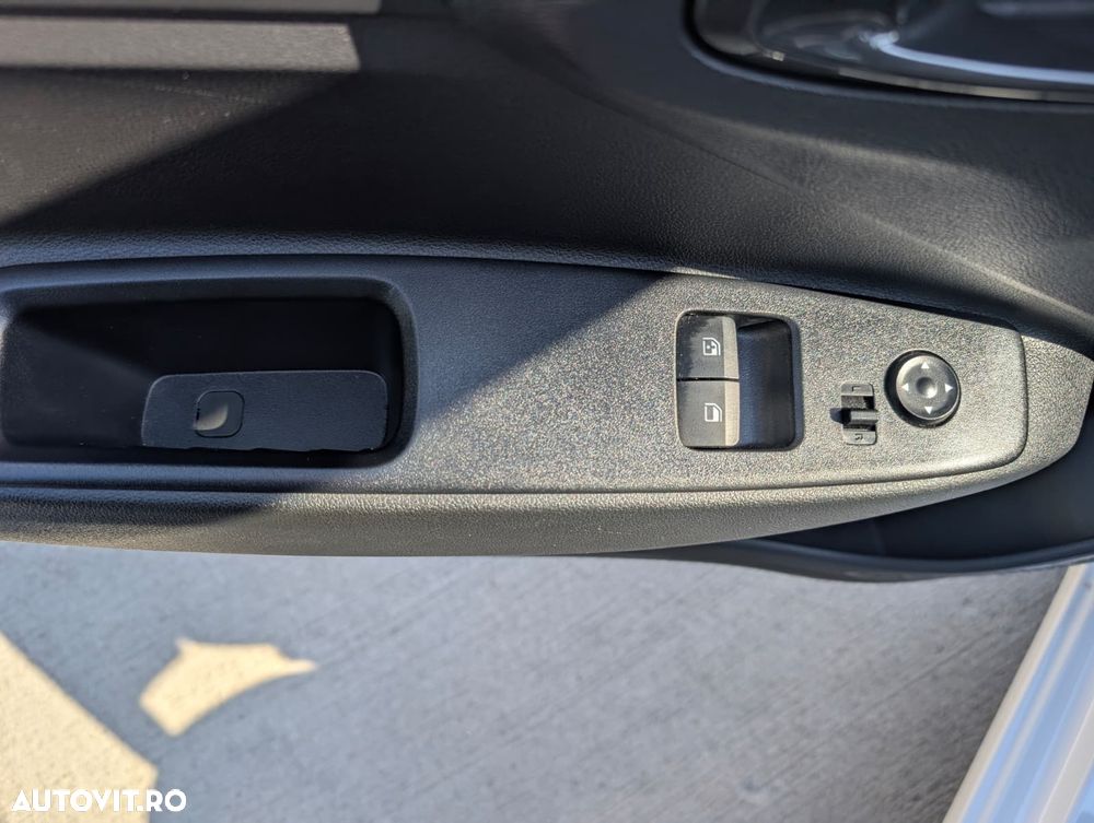 Hyundai i10 1.2 l 84 CP Comfort+ - 10