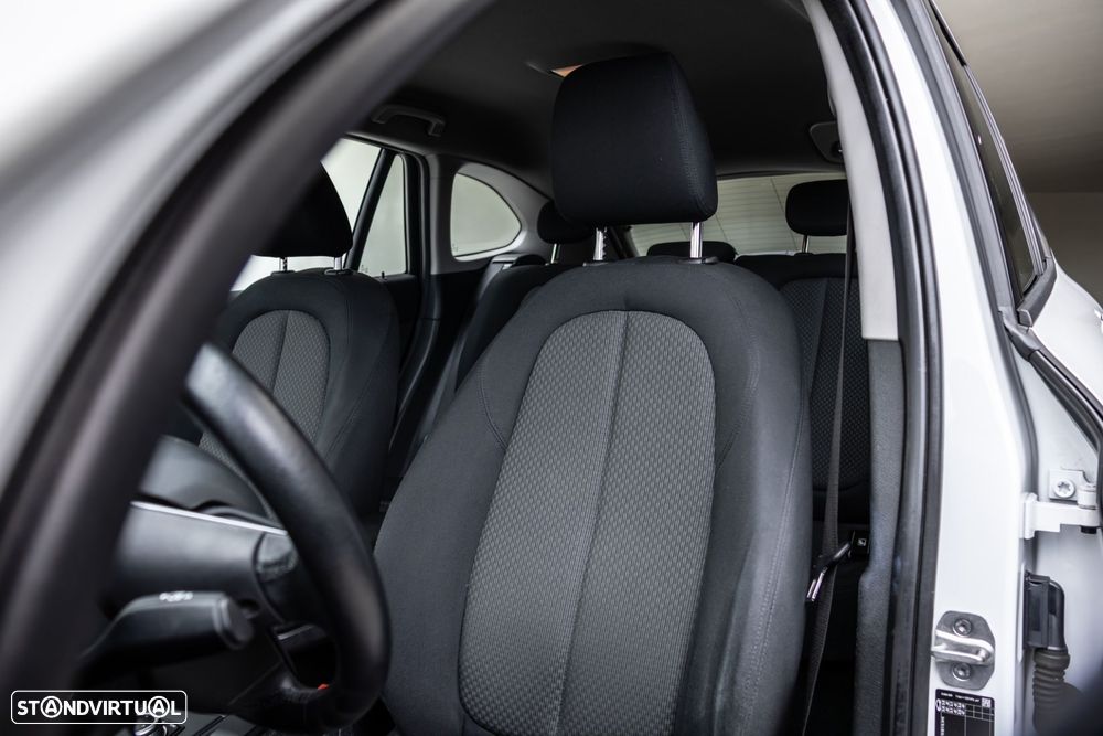 BMW X1 25 e xDrive - 26