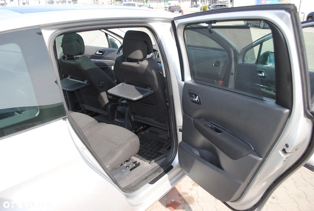 Peugeot 5008 155 THP Platinum - 20