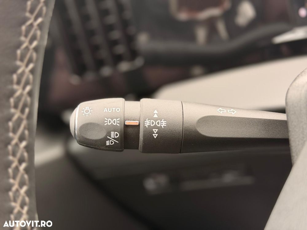 Opel Astra 1.2L Turbo Start/Stop AT8 Elegance - 33