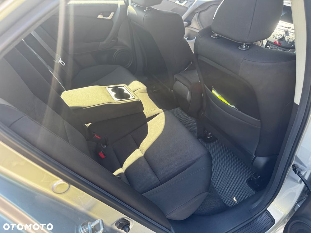 Honda Accord 2.0 Elegance - 16