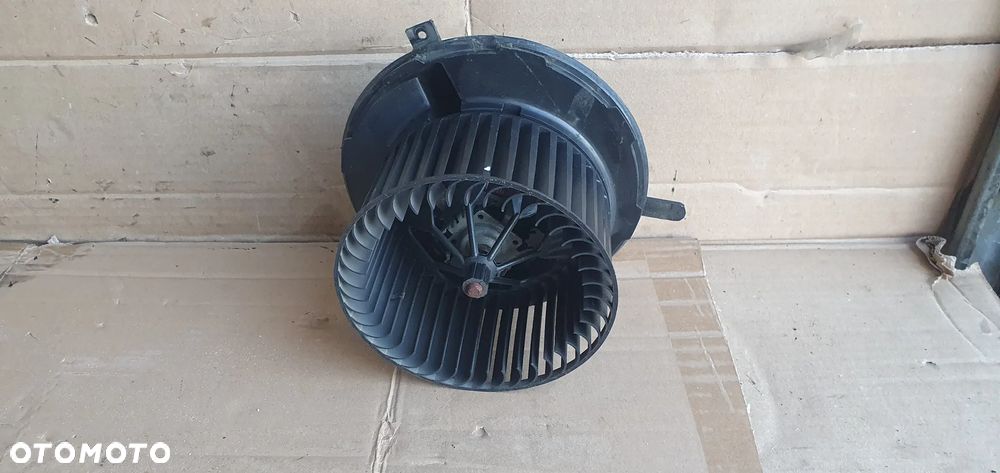 Wentylator silnik dmuchawy nagrzewnicy VW Passat B6 53024968 - 4