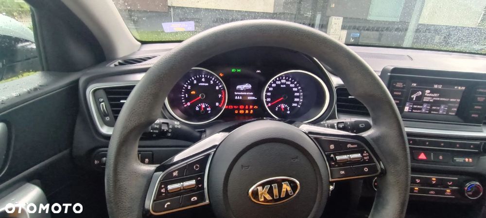 Kia Ceed 1.4 M - 17